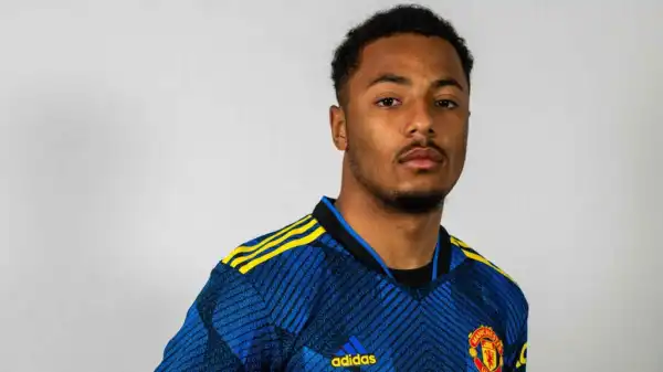 Super Eagles: Why I want to play for Nigeria – Ex-Man United striker, Hoogewerf