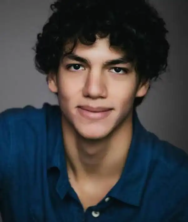 Net Worth Of Isaac Hernández
