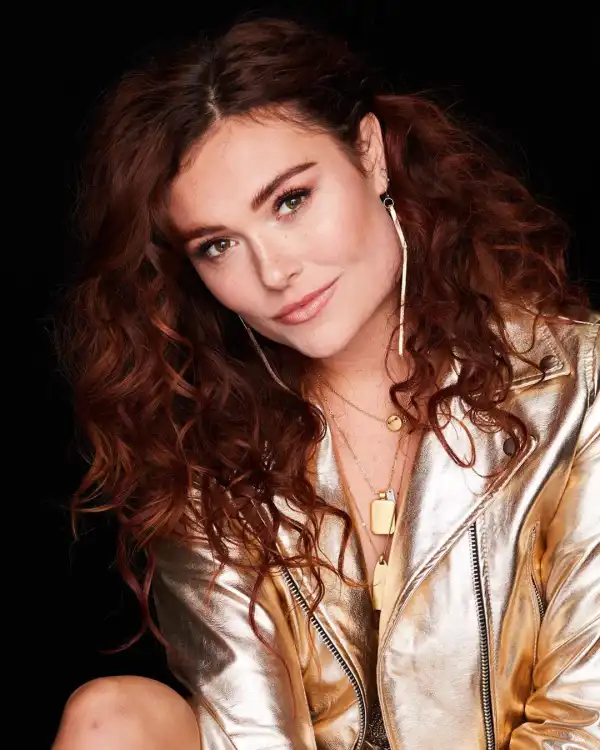 Kylie Morgan – Break Things