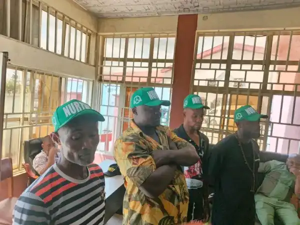 Fake revenue agents apprehended in Aba while defrauding residents