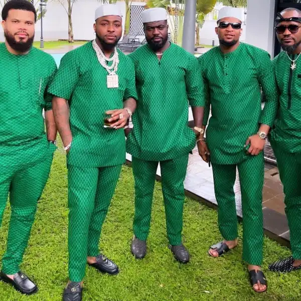 Davido Steals The Show At His Friends Wedding In Zimbabwe (Video)