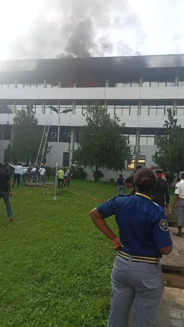 Supreme Court: Fire incident has nothing to do with presidential election petition