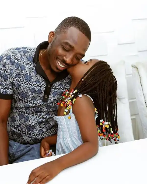Bovi Drops Sexy Photos for the Ladies and Encourages Everyone to Hustle.