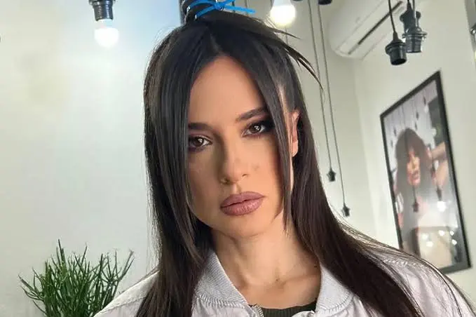 Biography & Net Worth Of Sajsi MC