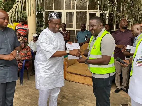 Ex-Benue Gov, Suswam joins APC hours after quitting PDP