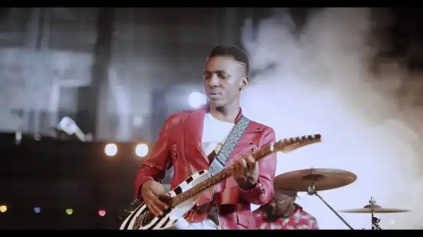 Frank Edwards – Suddenly (Music Video)