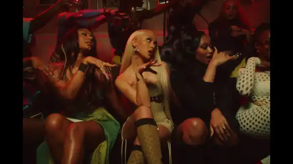 FLO - Fly Girl (feat. Missy Elliott) [Video]