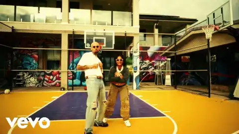 Skylar Blatt - Wake Up ft. Chris Brown (Video)