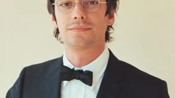 Age & Career Of Devon Bostick