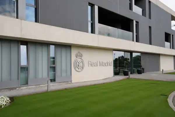 All Real Madrid Players And Staff Go Into Coronavirus Quarantine