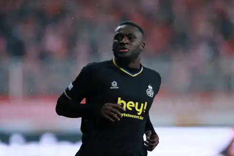 Transfer: Bayer Leverkusen to rival Everton for Boniface