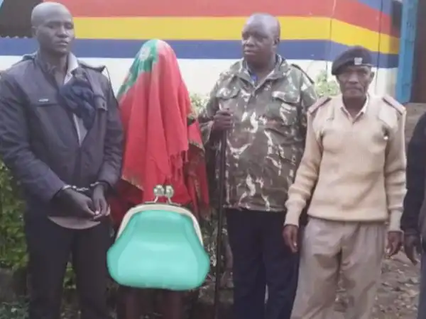 38-year-old teacher narrowly escapes lynching after being caught raping pupil in maize farm