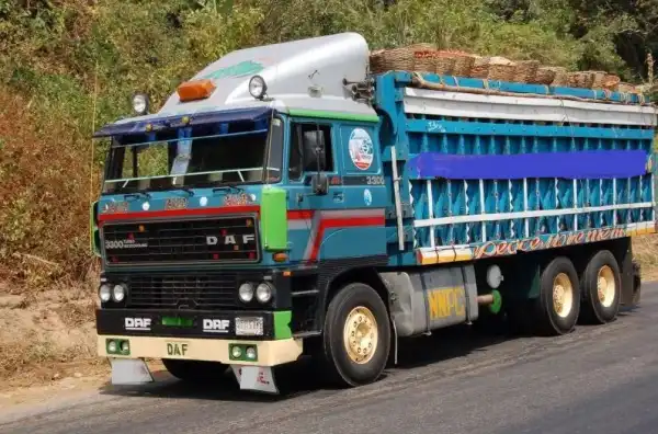 COVID-19 Lockdown: Nigerians Are Being Smuggled In Trucks Out Of Lagos - Presidency Reveals