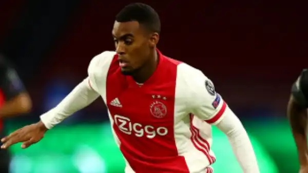 Liverpool, Real Madrid alerted as Raiola delivers Gravenberch contract update