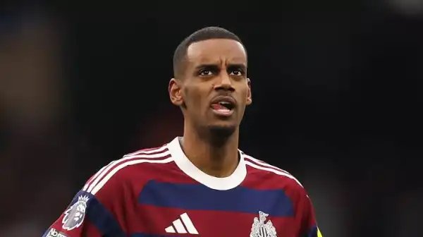 Isak breaks silence on Liverpool move, says Newcastle ‘broke promises’