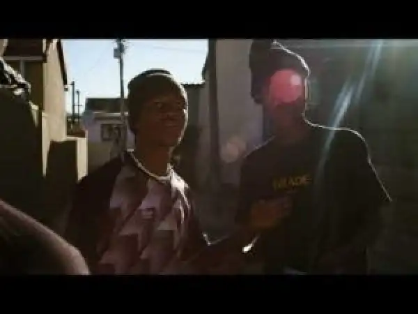 SimulationRxps – Phez’ Kwezinto (Video)