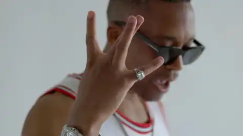 Lupe Fiasco - 100 Chicagos (Video)