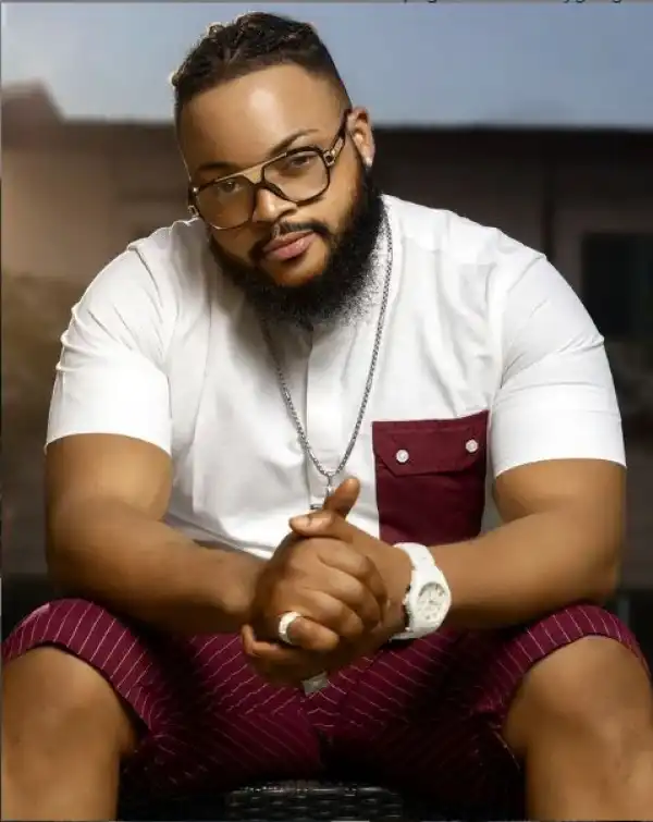 “Bring Whitemoney to Me” – Little Girl Breaks Down in Tears Over Reality Star (Video)