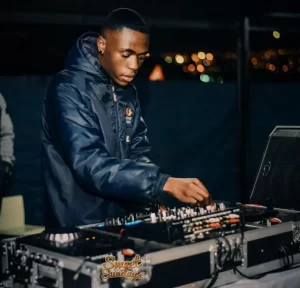 Dj Jowman – Dlala Jowman ft LulowRSA