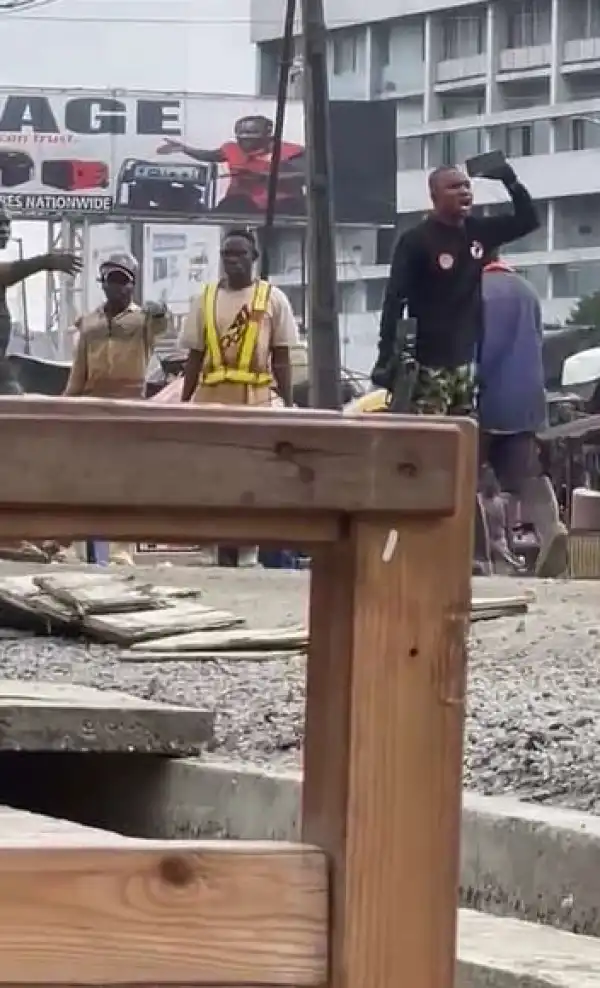 One Dead As Soldiers And ‘Omo Onile’ Boys Clash In Lagos