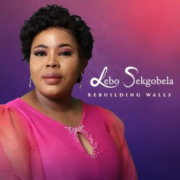 Lebo Sekgobela – Dula Le Rona (Live)