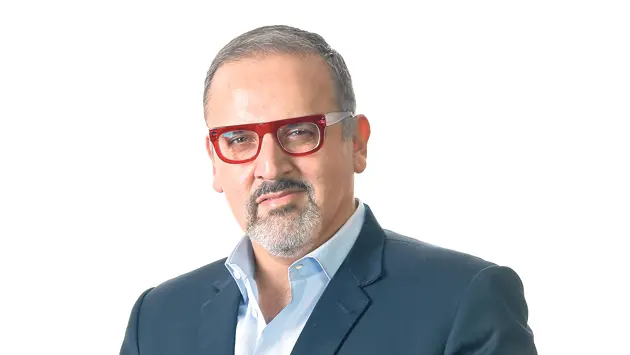 Biography & Career Of Beto Ortiz