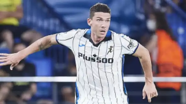 Newcastle remain in hunt for Atalanta fullback Robin Gosens