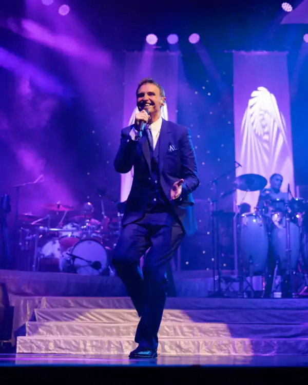 Biography & Career Of Marti Pellow