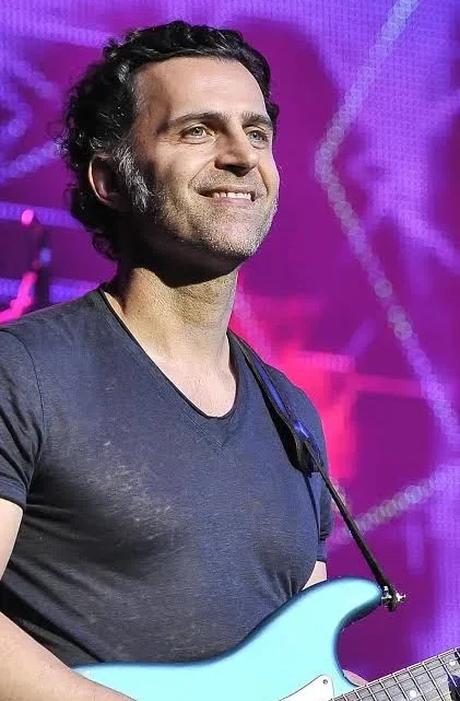 Net Worth Of Dweezil Zappa