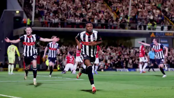 Carabao Cup: Grimsby Town eliminate Man Utd from competition