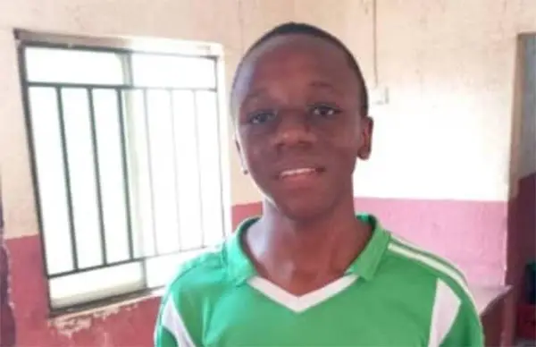 Varsity VC awards scholarship to 2023 UTME best student