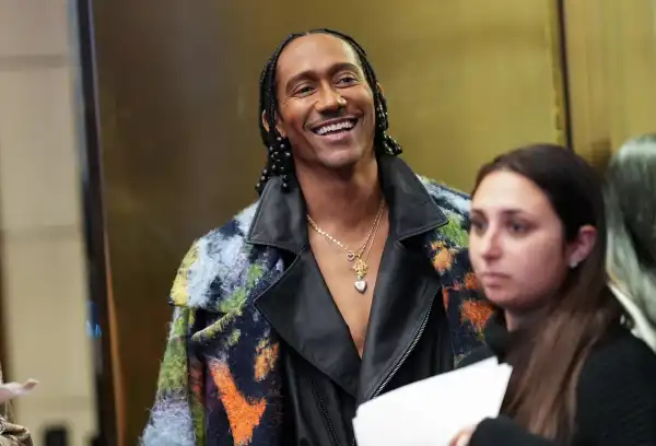 You Season 5 Cast Adds Pitch Perfect & She-Hulk Stars