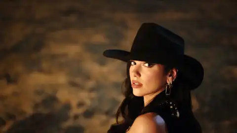 Dua Lipa - Love Again (Video)