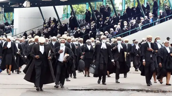 Lawyers drag Nigerian Law Society promoters to court over alleged fraudulent election, data violation