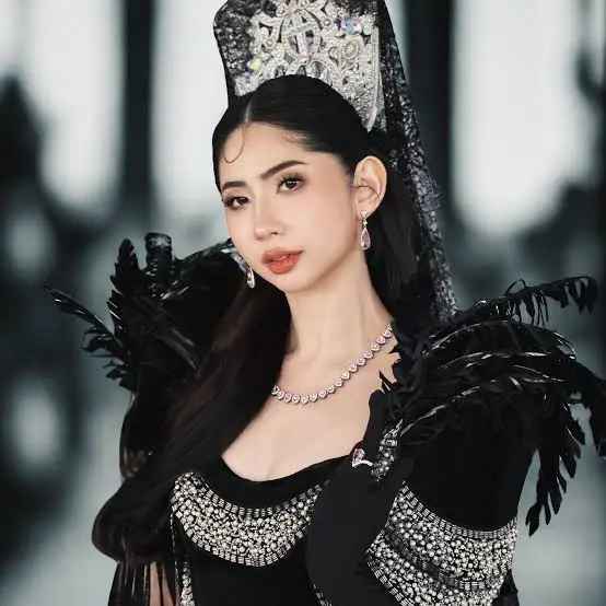 Career & Net Worth Of Ashley Gosiengfiao