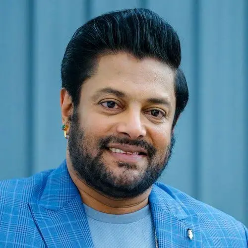 Age & Career Of Madhu Balakrishnan