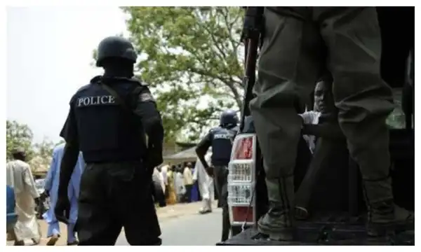 Police arrest six suspected armed robbers in Ibadan