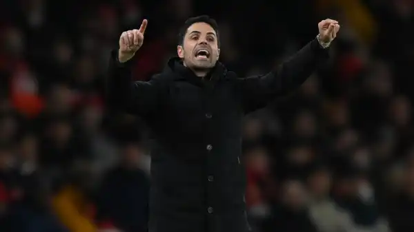 Mikel Arteta reacts to Mykhaylo Mudryk watching Arsenal