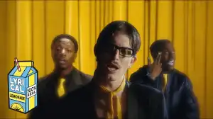 Gus Dapperton, Lil Yachty & Joey Bada$$ - Fallout (Video)