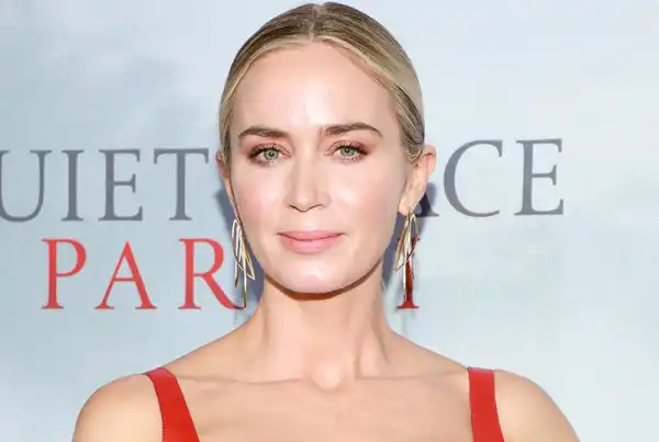 Emily Blunt in Talks to Join Christopher Nolan’s Oppenheimer Biopic