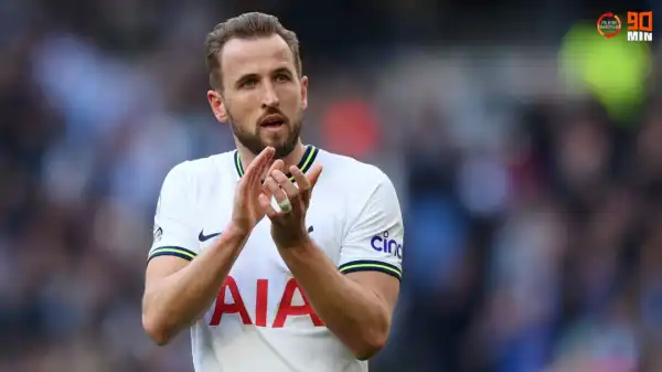 Man Utd & Bayern Munich target Harry Kane to wait on Tottenham contract decision