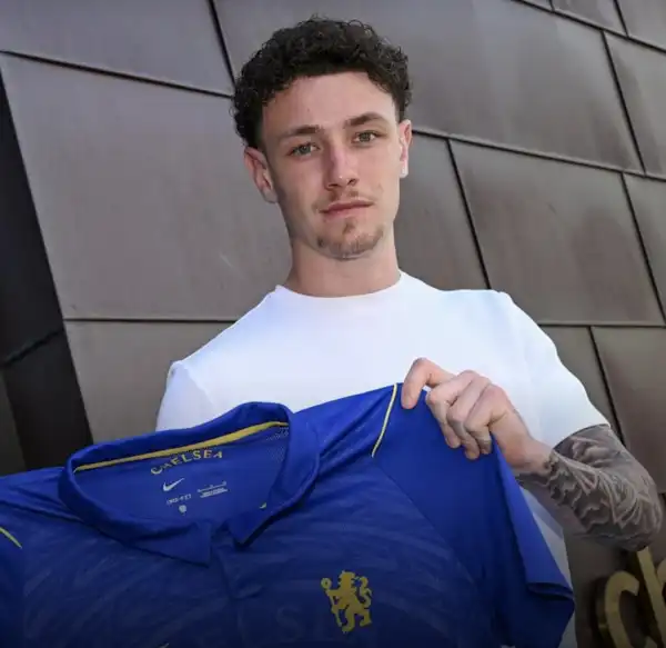 Transfer: Chelsea announce deal for Bettoni