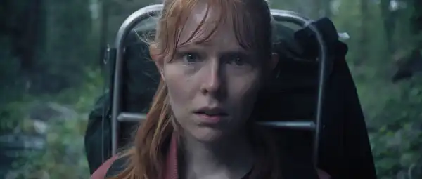 To Die Alone Trailer: Terrifying Hiking Survival Movie Sets Release Date |