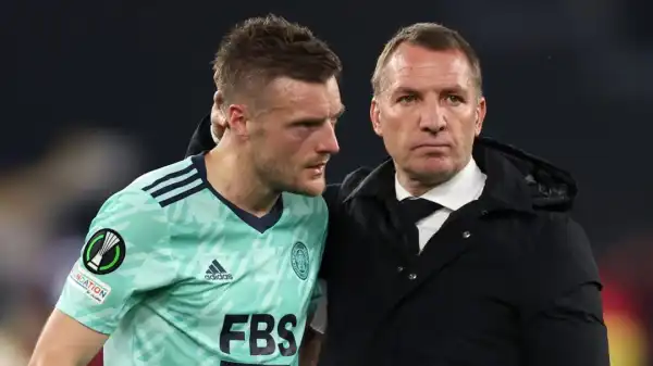 Leicester to open talks with Jamie Vardy over new contract