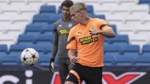 Chelsea refusing to give up on Arsenal target Mykhaylo Mudryk