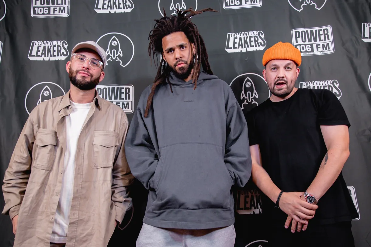 J. Cole  - L.A. Leakers Freestyle