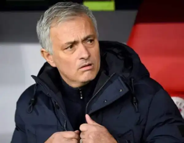 Mourinho facing dressing room backlash after calling Tottenham players “lazy”