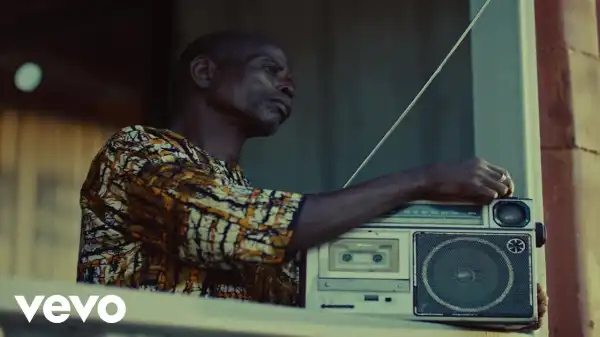 Kizz Daniel - Owo Oluwa ft. Young Jonn, Krizbeatz, Wave Choir (Video)