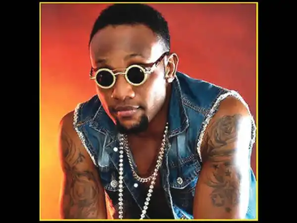 Lol. Drunken man wakes up to see a pair of glasses tattooed on his face (photos)