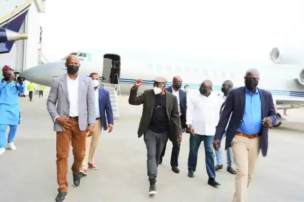 Since 1999 The Landlord Of Lagos Has Not Established One Hospital He Can Attend